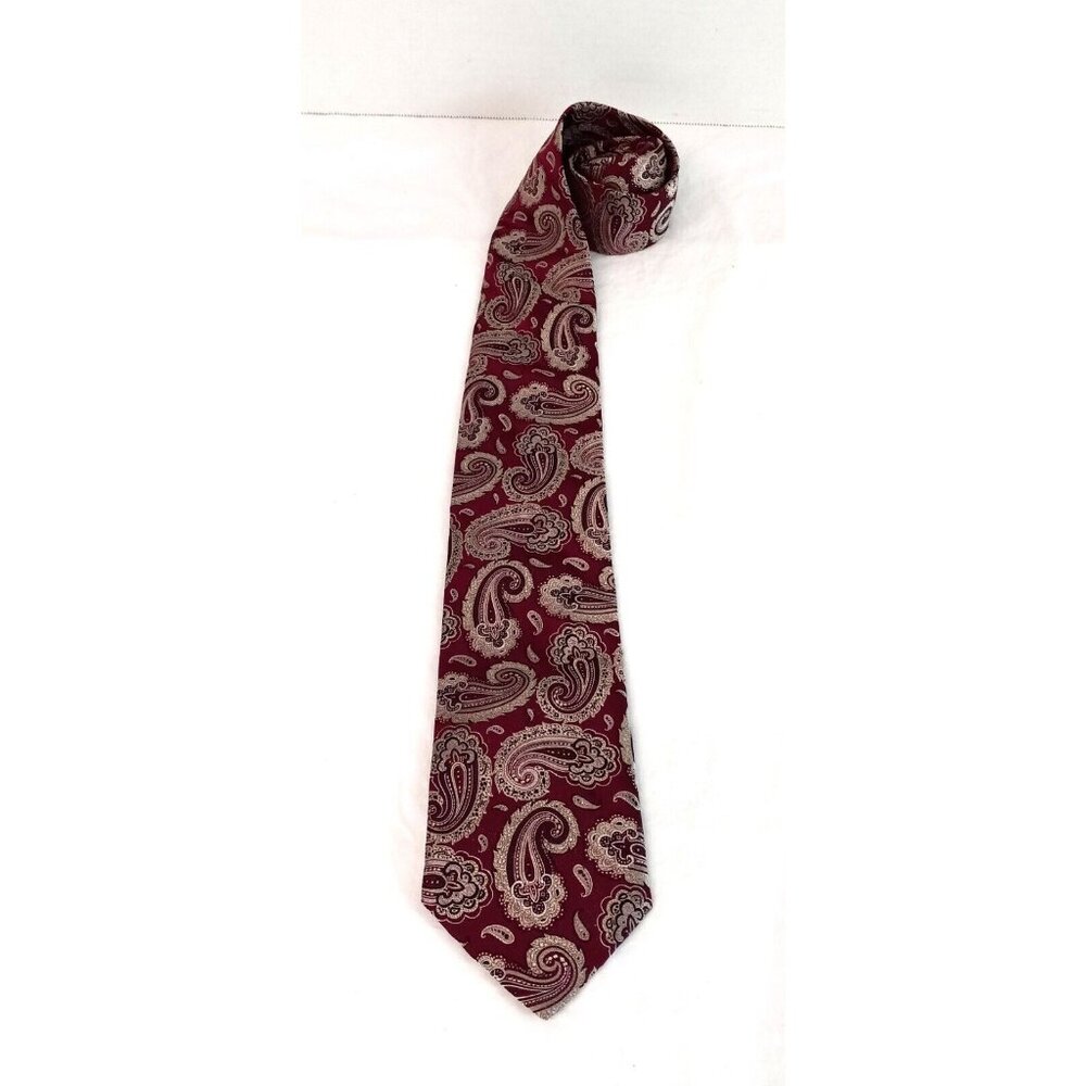 Bruno Pirttelli Men's Silk Necktie 62" x 3.75" Extra Long Red Paisley Made in US